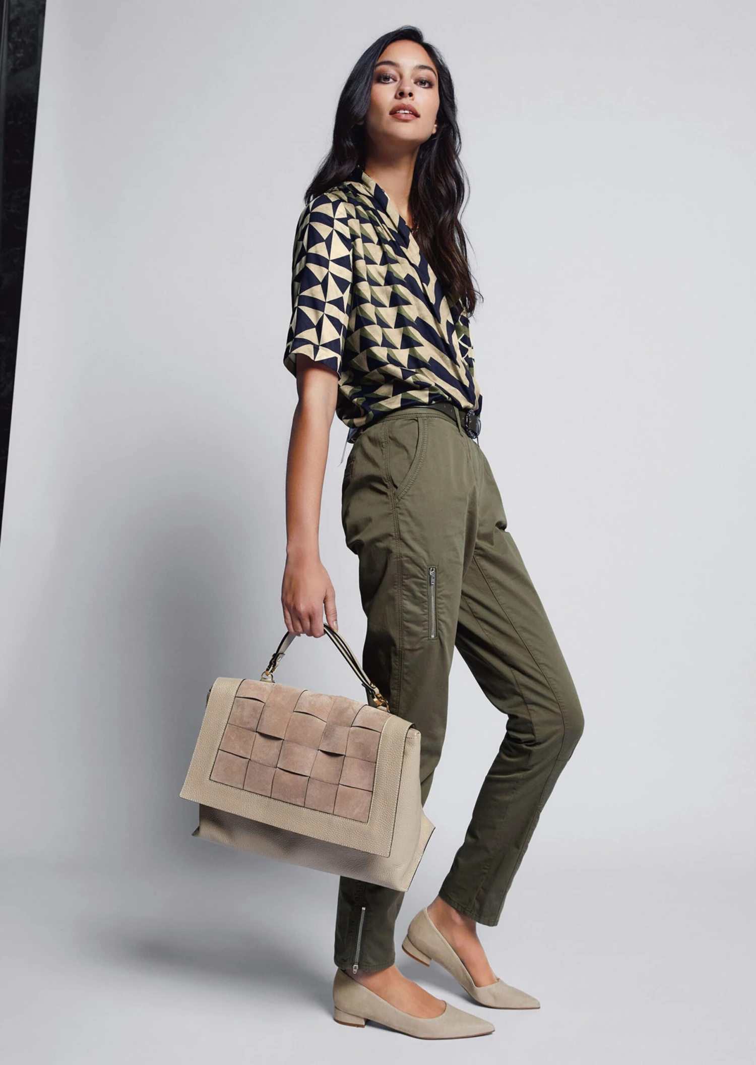 Hose Mit Nachhaltiger Baumwolle Oliv 9 Hose Mit Nachhaltiger Baumwolle Oliv – Bild 7