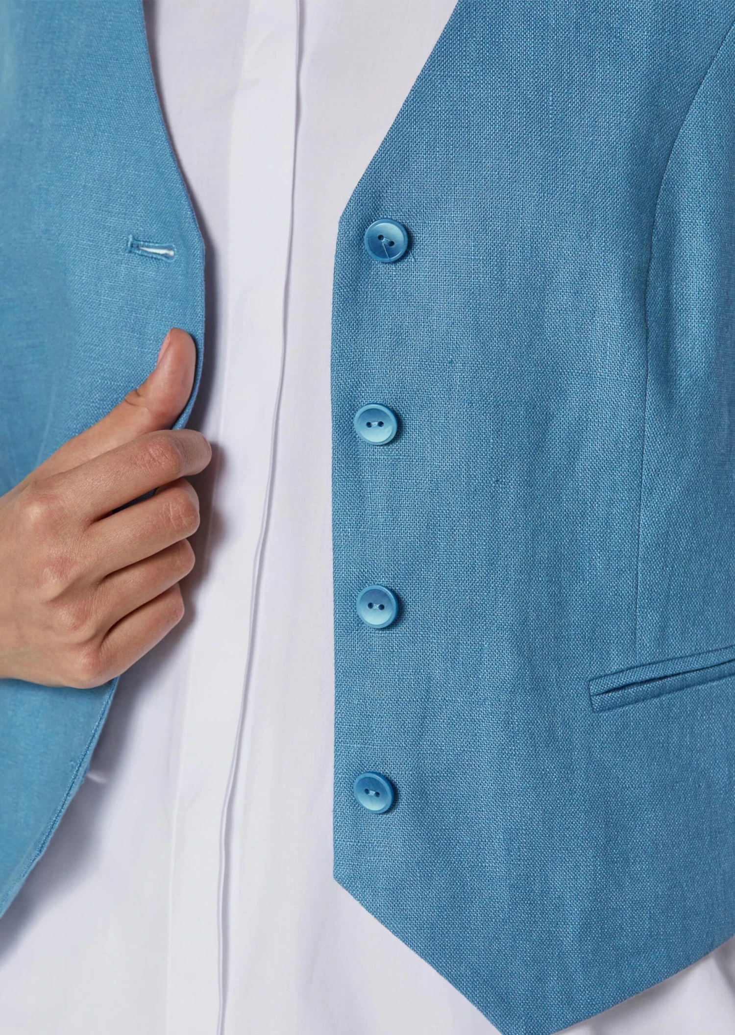 Kurze Leinenweste Hellkobaltblau 7 Kurze Leinenweste Hellkobaltblau – Bild 5