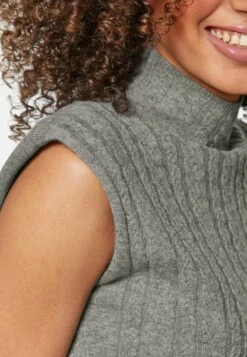 MIT STEHKRAGEN - Strickpullover - Grau Melange -Madeleine Mode 221fc67e1e544c6799ed5c205b2aa3e2