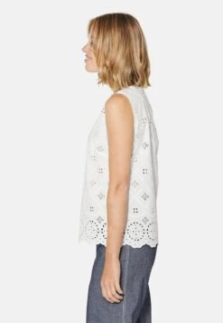 TALBOT RUNHOF X MIT MADEIRA-SPITZE - Top - Wollweiß -Madeleine Mode 259955d9c7d4432c91e6db1f4db50615