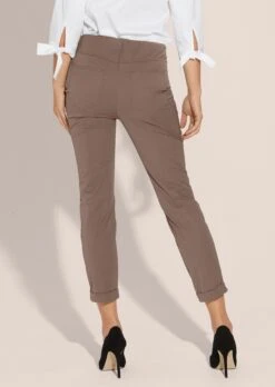 Hose Taupe -Madeleine Mode 291b6a07f23d1e3dbd67b42a132368c3
