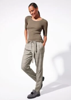 Karo-Bundfaltenhose Mit Bindegürtel Taupe / Multicolor -Madeleine Mode 3794b408e01f3f2f806633900ff93d08