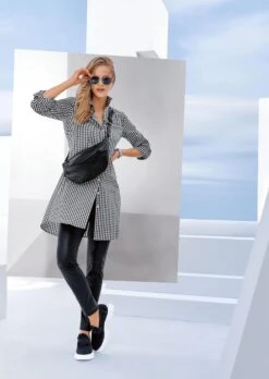 Ausgestelltes Longhemd Mit Vichy-Karo Schwarz / Weiß -Madeleine Mode 3baa19f90dee86dfd275132e8c1ce3ed