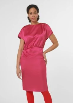 Kleid Leuchtpink