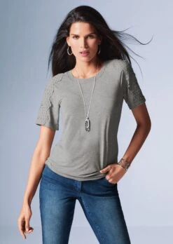 Shirt Mit Spitze Am Ärmel Grau / Melange 5 Shirt Mit Spitze Am Ärmel Grau / Melange -Madeleine Mode 3ec76b9524272f48a345a52a7a08e066