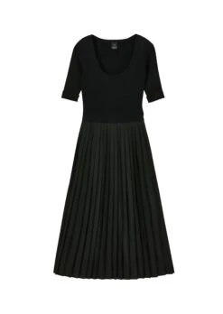 Plisseekleid Schwarz -Madeleine Mode 420cbfa7d85edd827a528e532f053f56