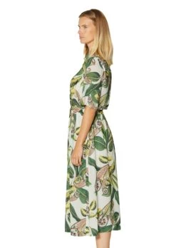 Kleid Wollweiß / Multicolor -Madeleine Mode 42b3a5aca6c3533a7aba20f07a89a63e