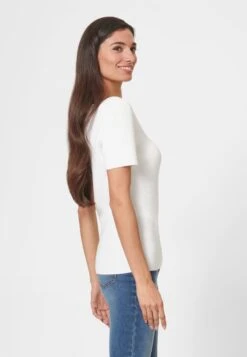 MIT ECKIGEM AUSSCHNITT - T-Shirt Basic - Weiß -Madeleine Mode 4b8f4abe2689434d92d84a9a5df09e79