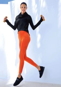 Slip-On Aus Meshgewebe Schwarz 11 Slip-On Aus Meshgewebe Schwarz -Madeleine Mode 4bca8e80aeb03b73870306b037051035