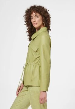 AUS LAMM - Lederjacke - Limettengrün -Madeleine Mode 5220268d62e44e13acf6afa3609c69b5