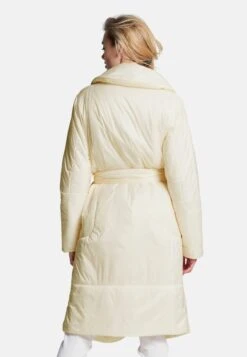 Wintermantel - Creme -Madeleine Mode 5385f1fc76b445649de74f7569692497