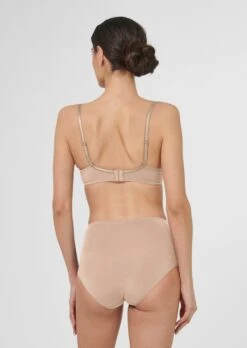 Bügel-BH Aus Elastischer Spitze Make-up -Madeleine Mode 5fc5b69b4df2ed2083418c9f53f6cd1b