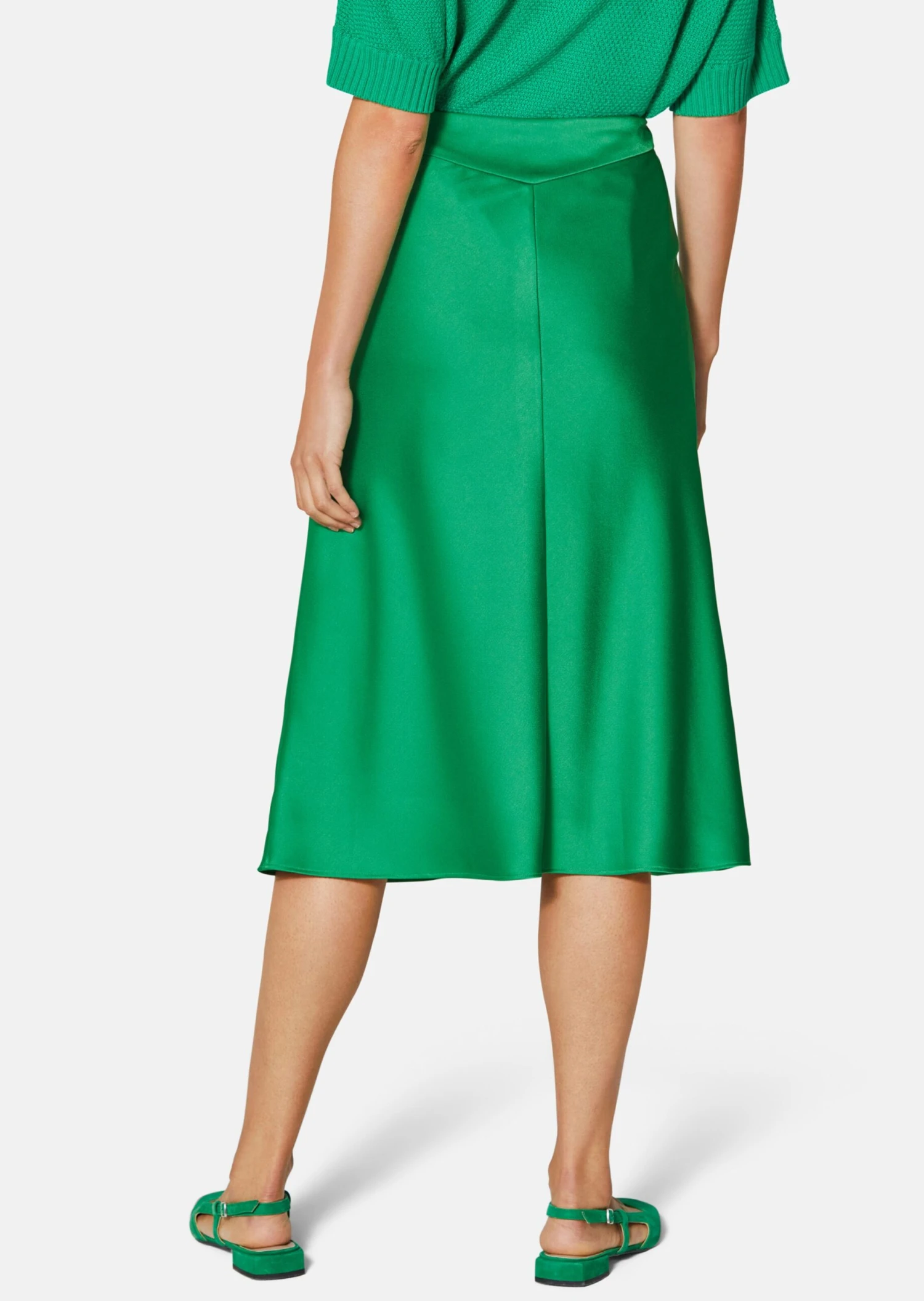 Midirock In Fließender Glanzqualität Apfelgrün 5 Midirock In Fließender Glanzqualität Apfelgrün – Bild 3