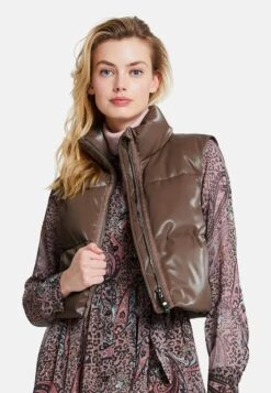 KURZE STEPP - Weste - Tabak