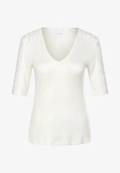 KURZARM MIT SPITZE - Bluse - Wollweiß -Madeleine Mode 7f8543025fc7455c8e58012600e8eae4