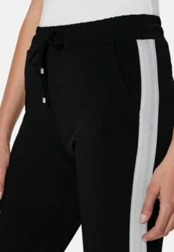 Jogginghose - Schwarz Weiß -Madeleine Mode 88762dd5dfec4d5d8a200d3c61976a6e