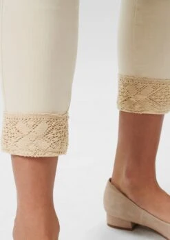 Jeans Mit Häkelspitze Kiesel -Madeleine Mode 8abeccefa9cd124319664416088d28f5