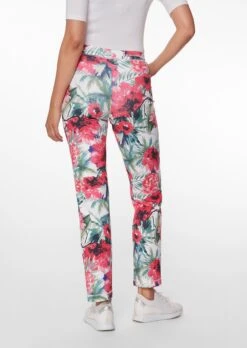 Relax-Hose Aus Wärmeisolierendem Scuba Creme / Multicolor -Madeleine Mode 91aba2a572042fa1a162184d168cb639