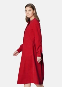 Kleid Aus Samtigem Feincord Tangorot -Madeleine Mode 9305b09a3e5649307b182131e25819f6