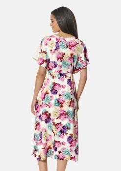 Nachtkleid Mit Spitze Und Blütenprint Wollweiß / Multicolor -Madeleine Mode 961cb95ac66bdcba9a937bf7b4484e14