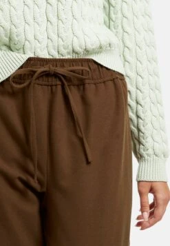 Jogginghose - Nussbraun -Madeleine Mode a2897528d8d544b894da5dae570cbcd8