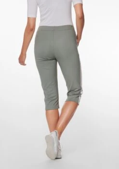 Caprihose Salbei / Creme -Madeleine Mode a698fe1edd14670f721e8f1950bf3884