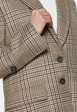 TALBOT RUNHOF X KARO - Kurzmantel - Ecru Multicolor -Madeleine Mode abd889ad18174bb897bcb3bedc2471a6