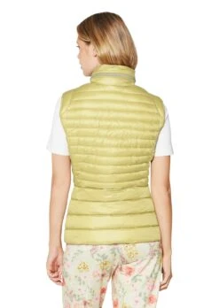 Steppweste Mit Edlem Glanz Zitronensorbet -Madeleine Mode af8817977b67a156b36b084714575776