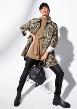 Wendejacke In Modischem Oversize-Look Sand / Multicolor -Madeleine Mode b42f01dad3034df17f0e301cc1b4fa23