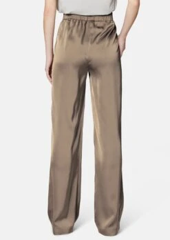 Satin-Hose In Feinfließender Glanz-Qualität Taupe -Madeleine Mode ba10af1dc7d20747616ac6b37b4a07c8