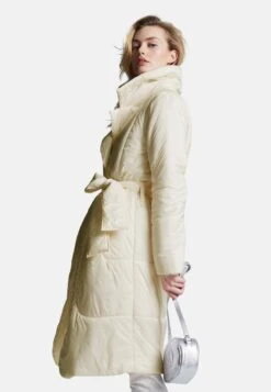 Wintermantel - Creme -Madeleine Mode c6fed428e62c41549df9dbfb5110a553