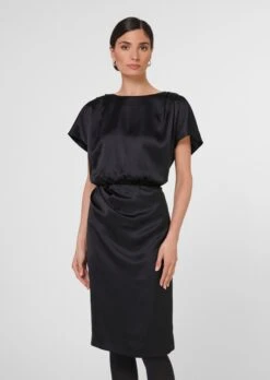 Kleid Schwarz