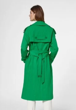 TALBOT RUNHOF X IN CRASH-OPTIK - Trenchcoat - Apfelgrün -Madeleine Mode ca12b478243b482ab957e3b3038ad337