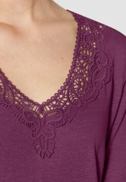 KURZARM AUS MIT FEINEM SPITZEN-AKZENT - T-Shirt Print - Berber -Madeleine Mode ccedad68d4cf4b9aad01ffdbdb0ff25b