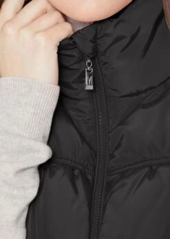 Wärmend Wattierte Steppweste Schwarz -Madeleine Mode d2814b3f9a66594aba0eeebc18e52f4c