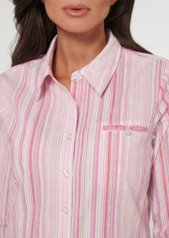 Pyjama Mit Edlem Webstreifen Rosa / Multicolor 12 Pyjama Mit Edlem Webstreifen Rosa / Multicolor -Madeleine Mode d312d526696625eec8e26343e944f93b