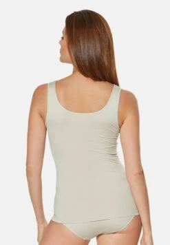 MIT EDLEN - Unterhemd/-shirt - Makeup 10 MIT EDLEN - Unterhemd/-shirt - Makeup -Madeleine Mode d651ef1318b741edb09a7e7ef5cf03d3