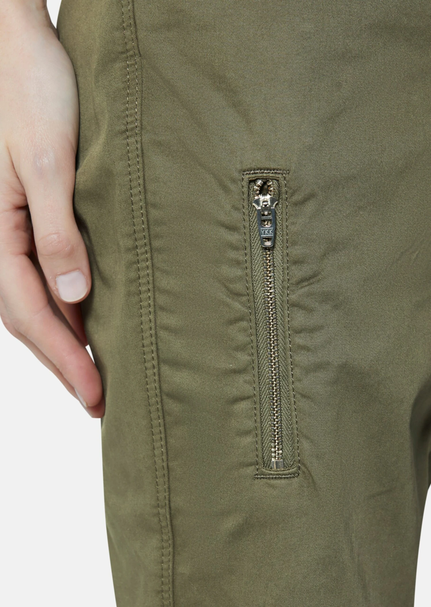 Hose Mit Nachhaltiger Baumwolle Oliv 7 Hose Mit Nachhaltiger Baumwolle Oliv – Bild 5