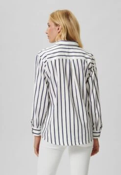 LANGES STREIFEN - Hemdbluse - Weiß Marine -Madeleine Mode dbbb8db7334c41739c8ccc8b057eb33e