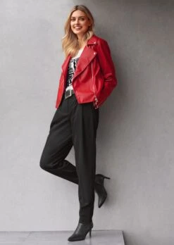 Bundfaltenhose Im Highwaist-Style Schwarz -Madeleine Mode dc60551e6888f0c484dd6029a65cf9a0