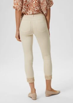 Jeans Mit Häkelspitze Kiesel -Madeleine Mode fae249cba8df62b8b3df172c27ec6129